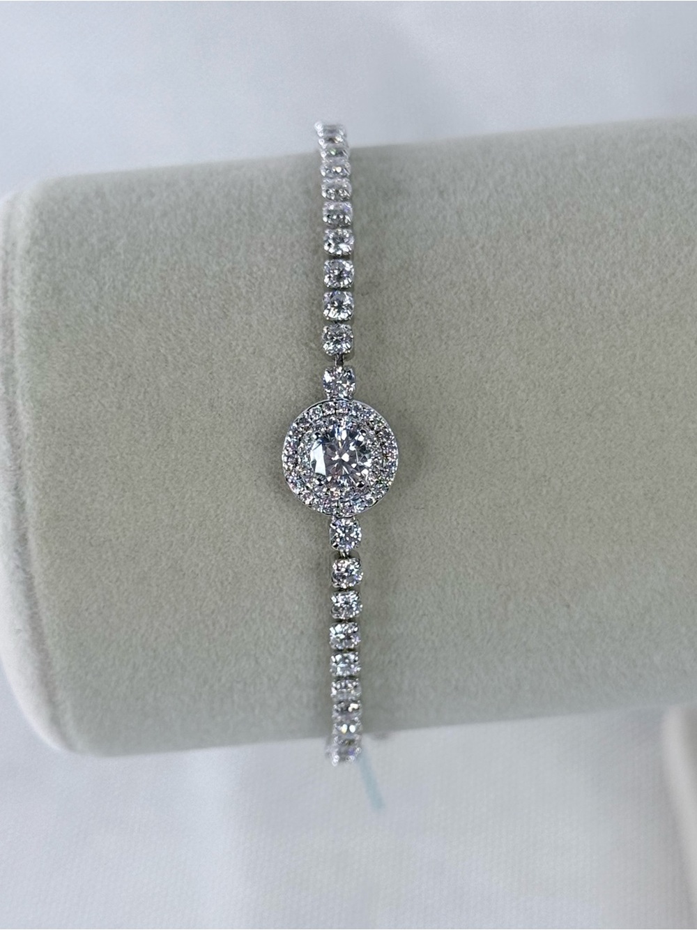 Classic Round Halo Tennis Bracelet - Silver& Moissanite gemsadjustable up to 9.5